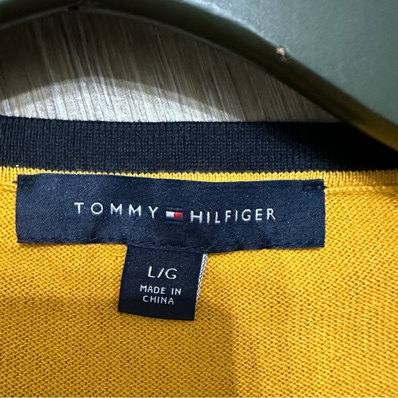 🖤 Tommy Hilfiger 60% Cotton swagger Size L excellent condition. - Picture 9 of 9